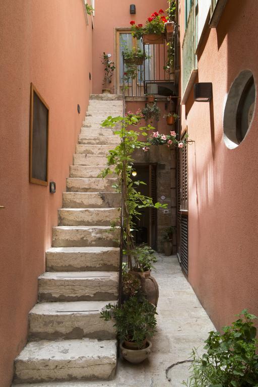 Apartment Il Cortile Fiorito Trapani