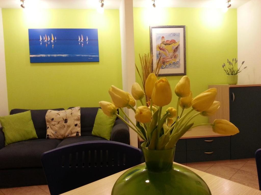 Apartment Il Cortile Fiorito